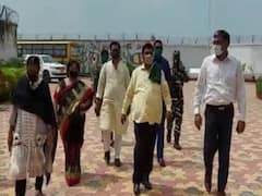 Jharkhand Education Minister reaches to deposit grand daughter's fee after school cut-off name