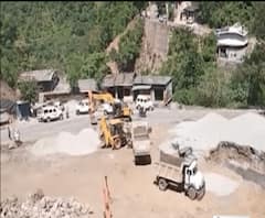 रुद्रप्रयाग में क्यों रोका गया ऋषिकेश-कर्णप्रयाग रेल लाइन का काम?