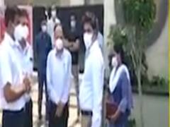 કોરોનાનું સંક્રમણ વધતા સુરત મનપા કમિશનરે કન્ટેઈનમેન્ટ ઝોન વિસ્તારની લીધી મુલાકાત, જુઓ વીડિયો