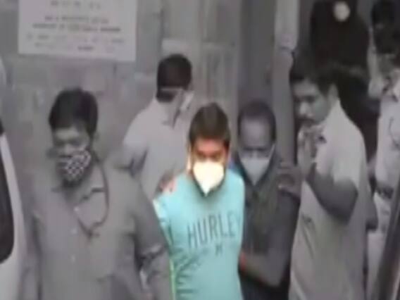 Sushant Singh Rajput Case : NCB की टीम Showik औऱ Samuel को Medical Checkup के लिए अस्पताल ले गई 