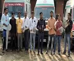 Lucknow में एंबुलेंस कर्मचारियों ने किया प्रदर्शन| Pradesh Prime | ABP Ganga