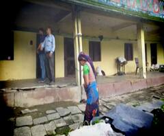 रुद्रप्रयाग : मकानों में दहशत की दरारें,पुजार गांव में दहशत में लोग