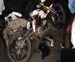 মধ্যরাতে মালবাহী লরির তলায় চাপা পড়ে এক বাইক আরোহীর মৃত্যু 