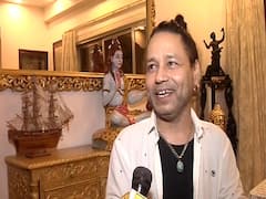Happy about CM Yogi's announcement on Film City: Kailash Kher