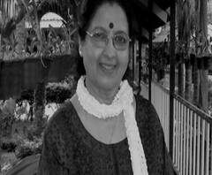 Aashalata Vabhaonkar | रंगभूमीला वाहून नेणारी अभिनेत्री पडद्याआड,आशालता वाबगावकर यांचं कोरोनाने निधन