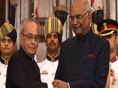 राष्ट्रपति Ram Nath Kovind ने Pranab Mukherjee को श्रद्धांजलि अर्पित की