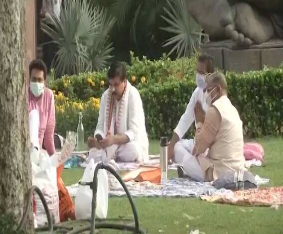 PM Narednra Modi | लोकशाहीच्या मंदिरात हल्ला करणारे लोकच आंदोलनाला बसले : पंतप्रधान नरेंद्र मोदी