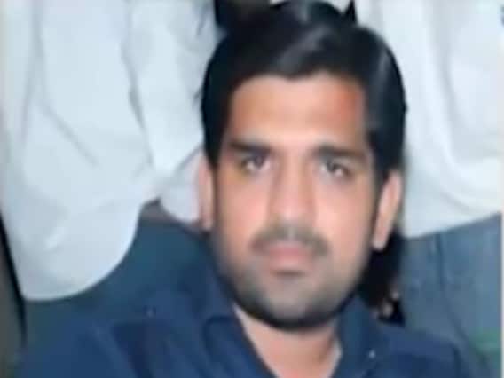 વડોદરાઃ ભાજપના કોર્પોરેટરના મેસેજથી વિવાદ, ખાડાના ફોટા ન મોકલવાનો કથિત મેસેજ