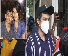 স্যামুয়েল মিরান্ডার পর এবার এনসিবি হেফাজতে সৌভিক, মুখোমুখি বসিয়ে জিজ্ঞাসাবাদের সম্ভাবনা 