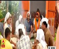 Kanpur: बिकरू कांड के बाद चौबेपुर थाने में हवन, फरियादी बैठकर करते रहे इंतजार| ABP Ganga