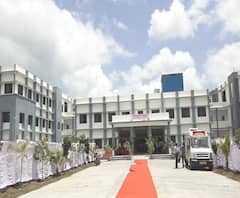 Beed | कोविड सेंटर सुरु झालं, पण चांगल्या सुविधा कधी?भाजपच्या नमिता मुंदडांचं आरोग्यमत्र्यांना पत्र