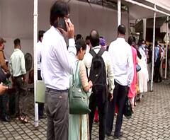 Maharashtra Monsoon Session | विधानभवनाबाहेर कर्मचारी-अधिकाऱ्यांच्या रांगा