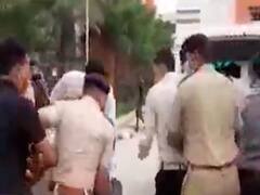 ખેડૂતોના પાક નુકસાન મામલે મોરબીમાં કોગ્રેસના બે આગેવાનોના ધરણા