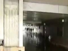 વડોદરા: વિશ્વામિત્રી નદીના પાણી અલ્કાપુરી ગરનાળામાં ભરાતા રસ્તો કરાયો બંધ, જુઓ વીડિયો 