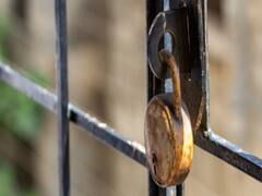 રાજ્યમાં ફરી વધી રહ્યું છે કોરોના સંક્રમણ, વેપારીઓ સ્વયંભૂ લોકડાઉન જાહેર કરી બંધ રાખે છે દુકાનો, જુઓ વીડિયો