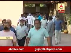 સુરતમાં રિટાયર્ડ ઓફિસરે પત્નીની શ્રાધ્ધ વિધિ નિમિતે સ્મશાનભૂમિને લાખ રૂપિયાનું દાન કર્યુ