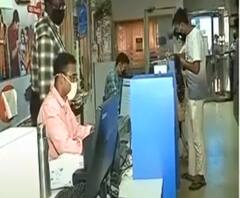 আবার চালু নিজস্ব নিয়ম, শুধু দ্বিতীয় ও চতুর্থ শনিবার বন্ধ থাকবে ব্যাঙ্ক, ঘোষণা নবান্নর