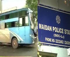 এক ডজন গল্প: কাজের টোপ দিয়ে 'শিশু পাচারের চেষ্টা', গ্রেফতার তিন, কাল ফের রিয়াকে তলব এনসিবির, সঙ্গে অন্য খবর 