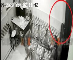 लाखों की चोरी की LIVE तस्वीरें,सीसीटीवी में कैद हुए चोर। Moradabad