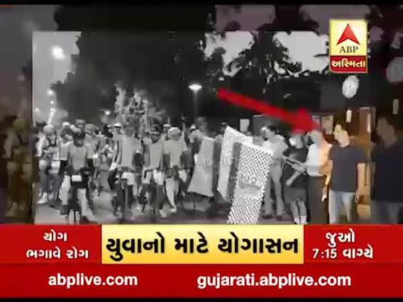 અમદાવાદ: માસ્ક ન પહેરતા ડેપ્યુટી મનપા કમિશનરને ફટકારાયો દંડ, જુઓ વીડિયો 