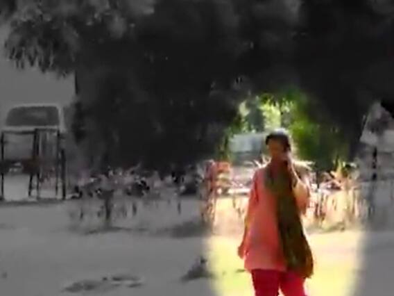 કોવિડની ગાઈડલાઈનનું રાજ્યના આરોગ્ય અગ્રસચિવે કરી અવગણના, જુઓ વીડિયો