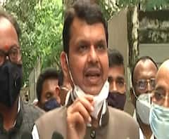 शरद पवारांनी कृषी विधेयकाला विरोध केलेला नाही, निलंबित खासदारांच्या कृतीला पवारांचं समर्थन - फडणवीस