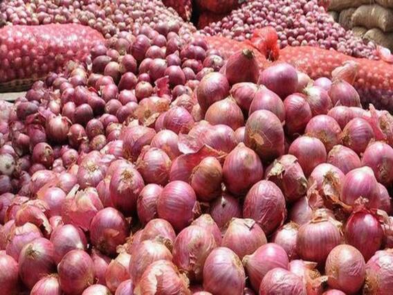 प्याज निर्यात पर प्रतिबंध के बाद कांग्रेस ने केंद्र पर साधा निशाना