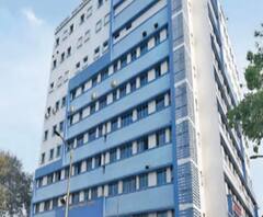 প্রসবের পর প্রসূতির করোনা রিপোর্ট পজিটিভ, ছুটি করানোর জন্য চাপ দেওয়ার অভিযোগ বি আর সিং হাসপাতালের বিরুদ্ধে