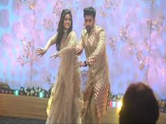 Anupamaa, Vanraj rock the engagement party via their dance moves