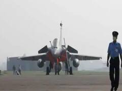Rafale Induction Ceremony: थोड़ी-ही देर में भारतीय वायुसेना में शामिल होगा राफेल