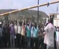 বেতন বাড়ানোর দাবিতে বাঁকুড়ার বড়জোড়া ব্লকের নর্থ কোলিয়ারিতে শ্রমিক বিক্ষোভ