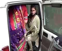 Maratha Reservation स्थगितीविरोधात कोल्हापुरात एल्गार; सरकारचं प्रतिकात्मक बारावं घालत आंदोलन