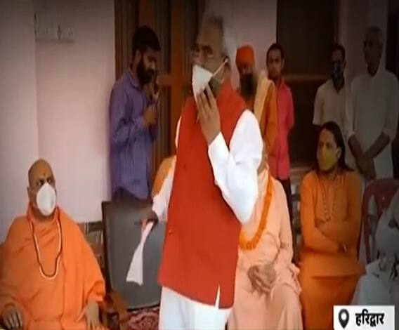 Haridwar: कैबिनेट मंत्री Madan Kaushik और संतों के बीच हुई बैठक में विवाद| Uttarakhand Prime