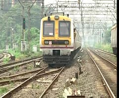 Mumbai Local Trains | लोकल सुरु करण्यासाठी अटी-शर्तींवर सहमती नाही? 