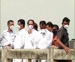 CM visit Rain affected Solapur | मुख्यमंत्र्यांकडून बोरी नदीच्या पुलावरून नुकसानग्रस्त भागाची पाहणी