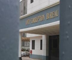 Bribery Case | लाचखोर प्रकरणातील 40 दोषी अधिकारी अद्याप शासकीय सेवेत; लाचखोरांवर कुणाची मेहरबानी?