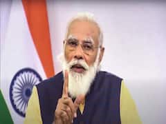 PM Modi calls Tejashwi Yadav 'Jungle raj ka Yuva raj' in Muzaffarpur rally | Full Speech