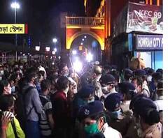 আজ বাংলায়: স্পেশাল ট্রেনে উঠতে চেয়ে হাওড়া স্টেশনে বিক্ষোভ, নন্দীগ্রামের মাটিতে দাঁড়িয়ে ইঙ্গিতপূর্ণ মন্তব্য শুভেন্দুর, সঙ্গে অন্য খবর