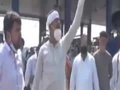 Most DND lanes shut ahead of Priyanka, Rahul's departure to Hathras