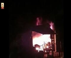 ফটাফট: গণেশচন্দ্র অ্যাভিনিউতে অগ্নিদগ্ধ বহুতলের সামনে তারের জঙ্গল, ভাঙড়ে চোর সন্দেহে গৃহবধূকে 'পিটিয়ে খুন'