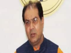 Media barred as SIT probing Hathras case right now: Mohsin Raza on police stopping ABP News