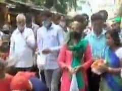 સુરતમાં  અંબિકા નિકેતન મંદિરે ભક્તો માટે કરી ખાસ વ્યવસ્થા, જુઓ વીડિયો