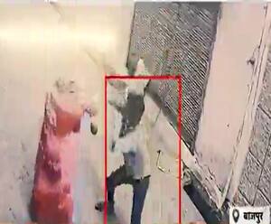  Bajpur: चंद सेकेंड में महिला के गले से चेन ले उड़े बदमाश| Uttarakhand Prime 