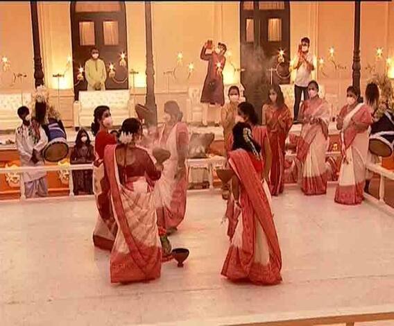 শারদ আনন্দ ২০২০: রাজডাঙা নব উদয় সঙ্ঘে দেবীবরণ, ধুনুচি নাচ