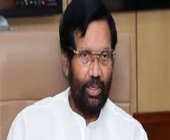 ফটাফট: প্রয়াত কেন্দ্রীয় মন্ত্রী রামবিলাস পাসোয়ানকে শেষশ্রদ্ধা, মণীশ-খুনে অস্ত্রের হদিশ, সঙ্গে আরও খবর