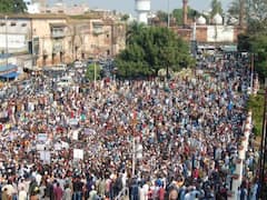 Who's trying to spread hate in India over France case? | Hoonkar With Rubika Liyaquat (30.10.2020)