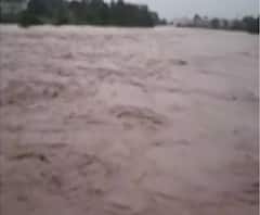 Baramati Rain Latest : बारामतीमध्ये मुसळधार पाऊस, पूरसदृश्य परिस्थिती, अनेक घरांमध्ये पाणी