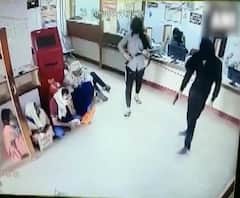 Robbery | हरियाणाच्या झंज्जरमध्ये पंजाब नॅशनल बँकेत दरोडा, दरोड्याची चित्र सीसीटीव्हीत कैद