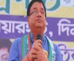 এক ঝলকে: ‘এখন বন্ধ করলে পরে কাটমানি খাওয়ার সুযোগ পাবেন’, তৃণমূল বিধায়কের মন্তব্যের পরে কোচবিহারে অস্বস্তিতে তৃণমূল, সঙ্গে অন্য খবর 