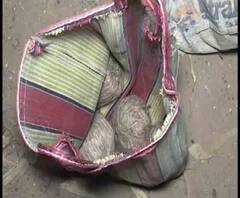 পার্টি অফিসের দখল নিয়ে প্রকাশ্যে তৃণমূলের 'গোষ্ঠীদ্বন্দ্ব'! বোমাবাজির ঘটনায় উত্তপ্ত বর্ধমানের রসিকপুর